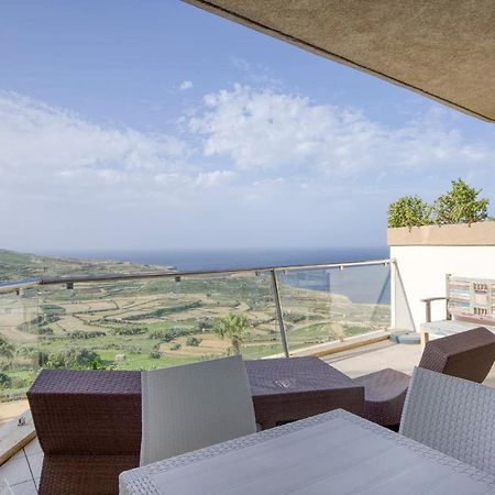 Apartment With Pool-Hosted By Sweetstay Zebbug  Extérieur photo