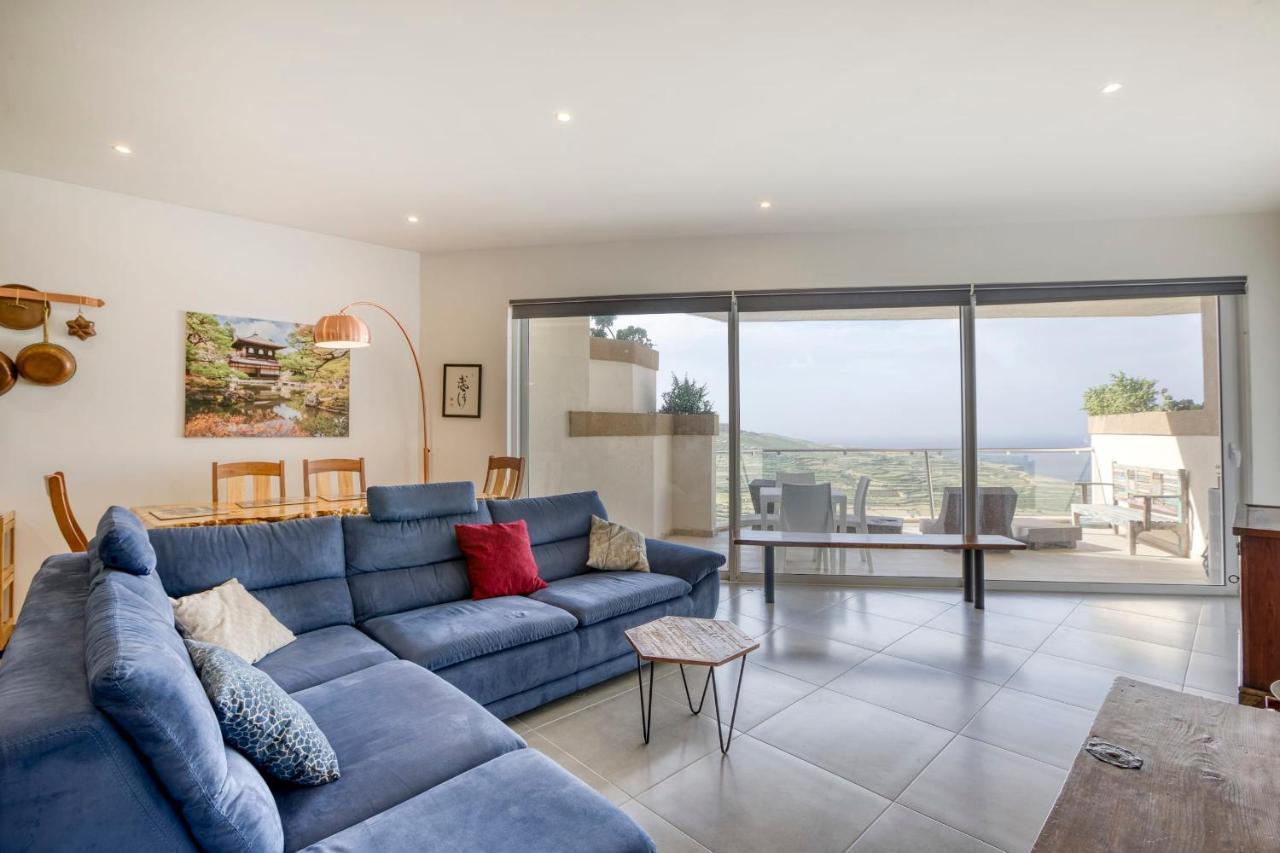 Apartment With Pool-Hosted By Sweetstay Zebbug  Extérieur photo